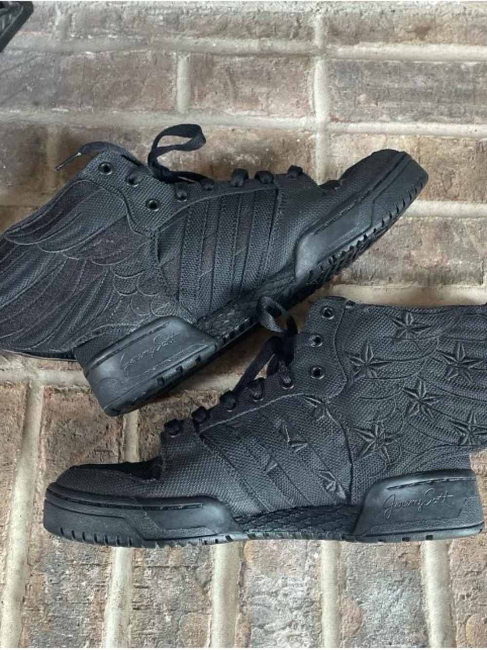 Jeremy Scott Men's All-Black High-Top Wing & Star Embossed Sneakers